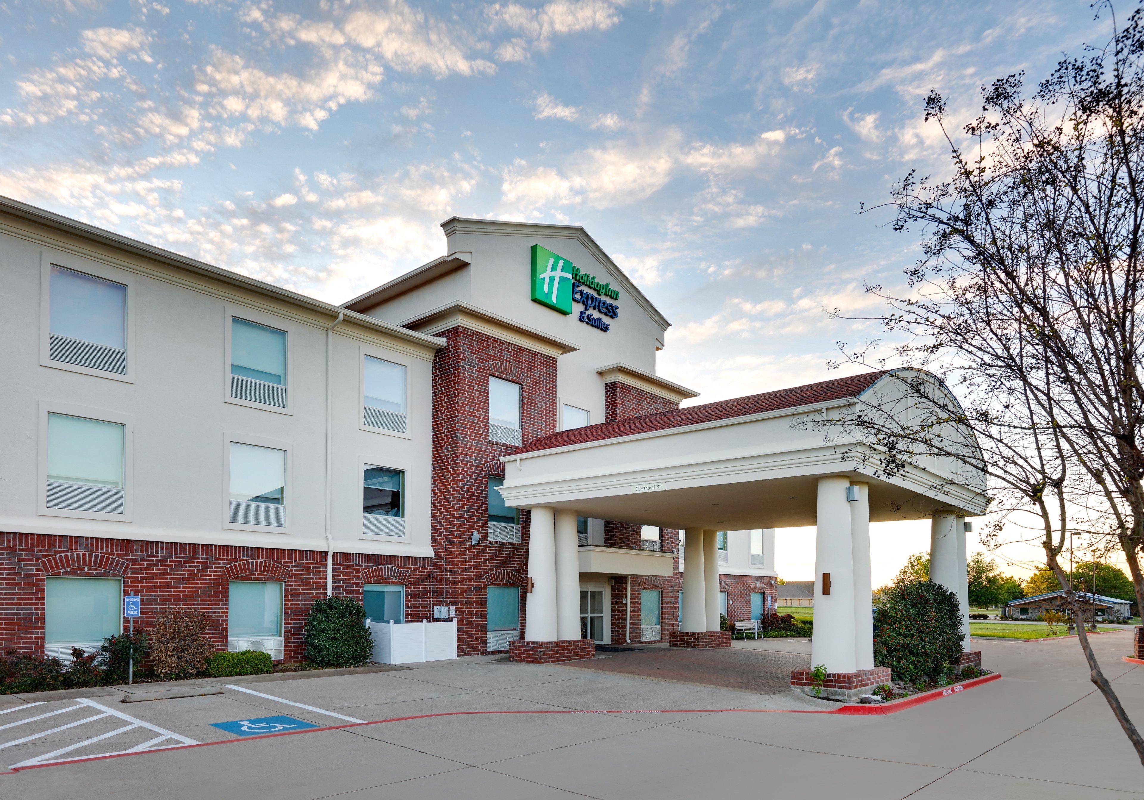 Holiday Inn Express Hotel & Suites Cleburne By Ihg Kültér fotó